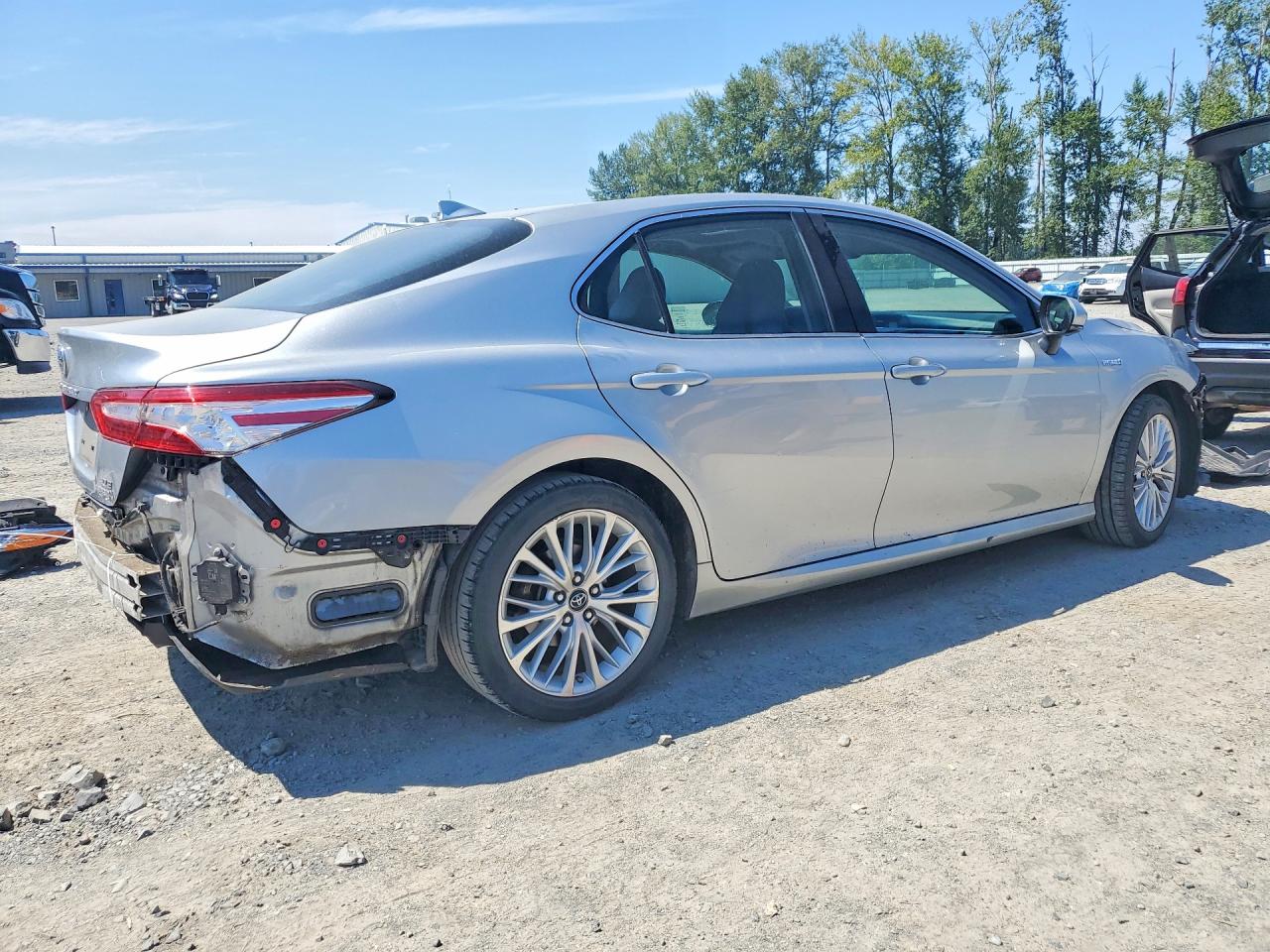 2018 TOYOTA CAMRY HYBRID XLE — снимка 3