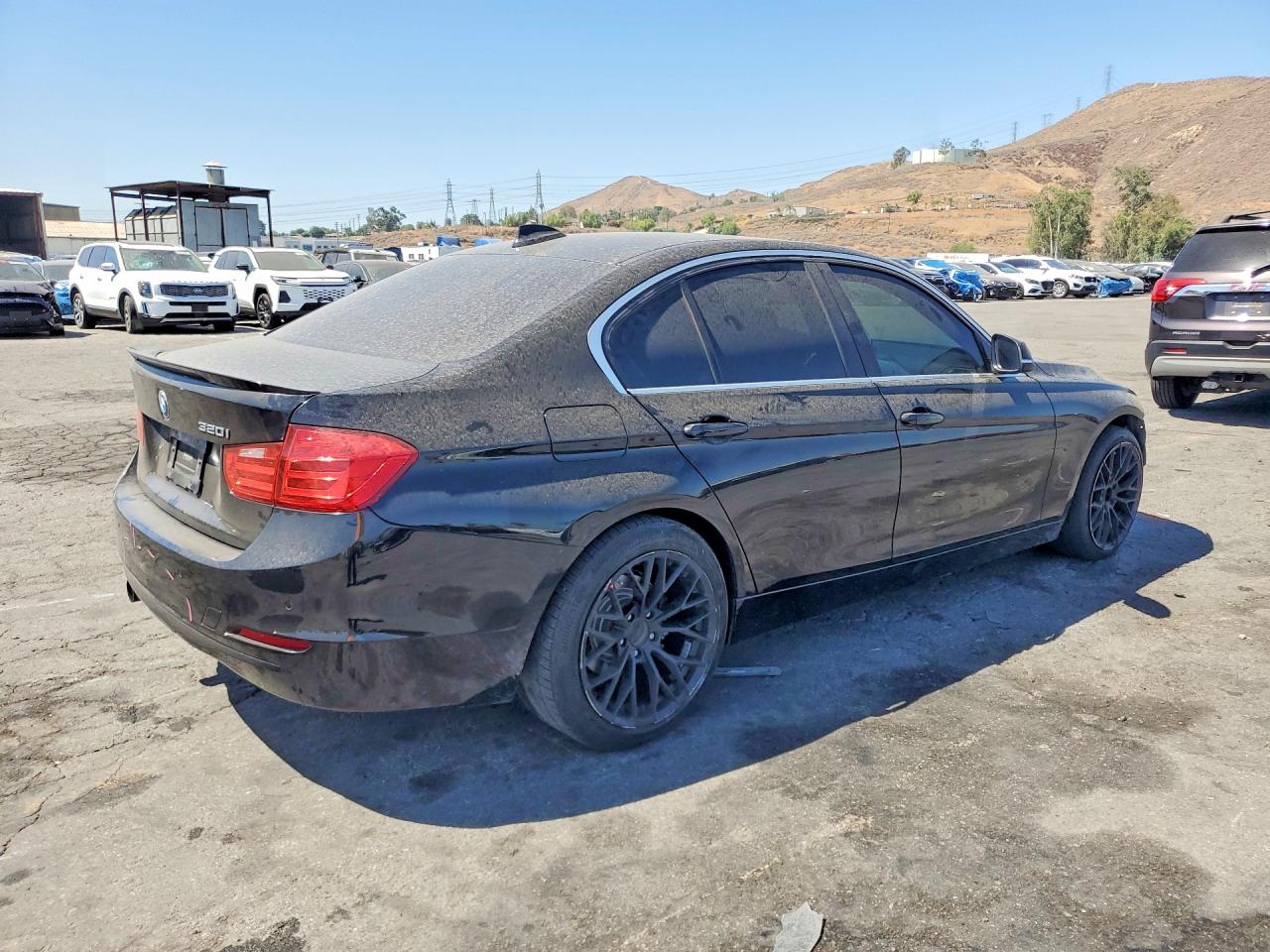 2015 BMW 320 I — снимка 3