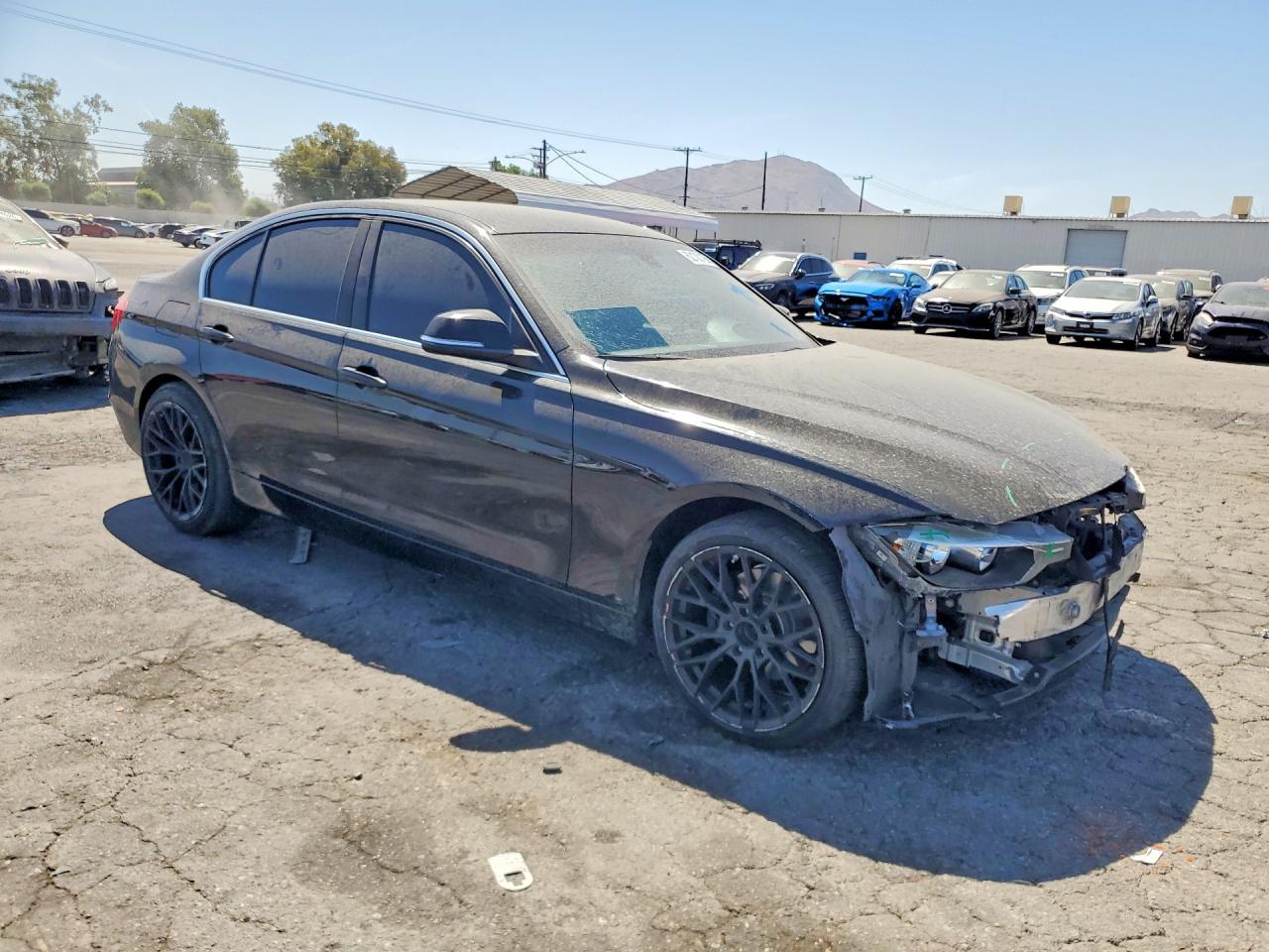 2015 BMW 320 I — снимка 4