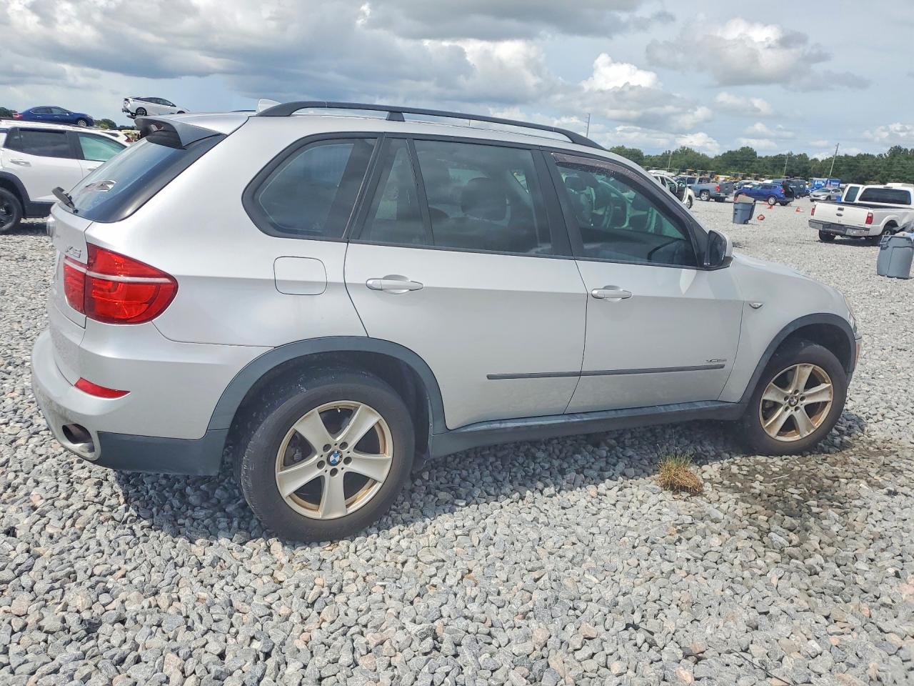 2013 BMW X5 XDRIVE35I — снимка 3