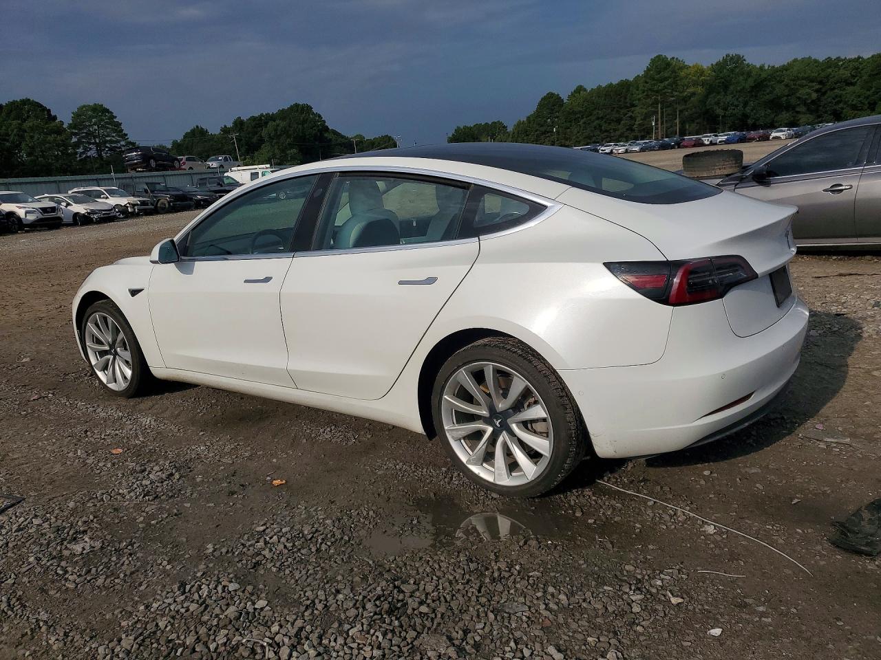 2018 TESLA MODEL 3 — снимка 2