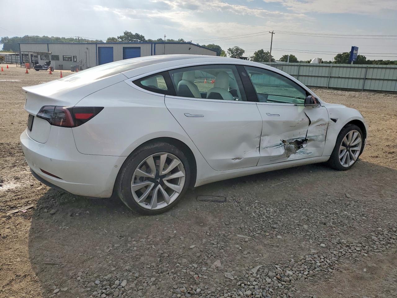 2018 TESLA MODEL 3 — снимка 3