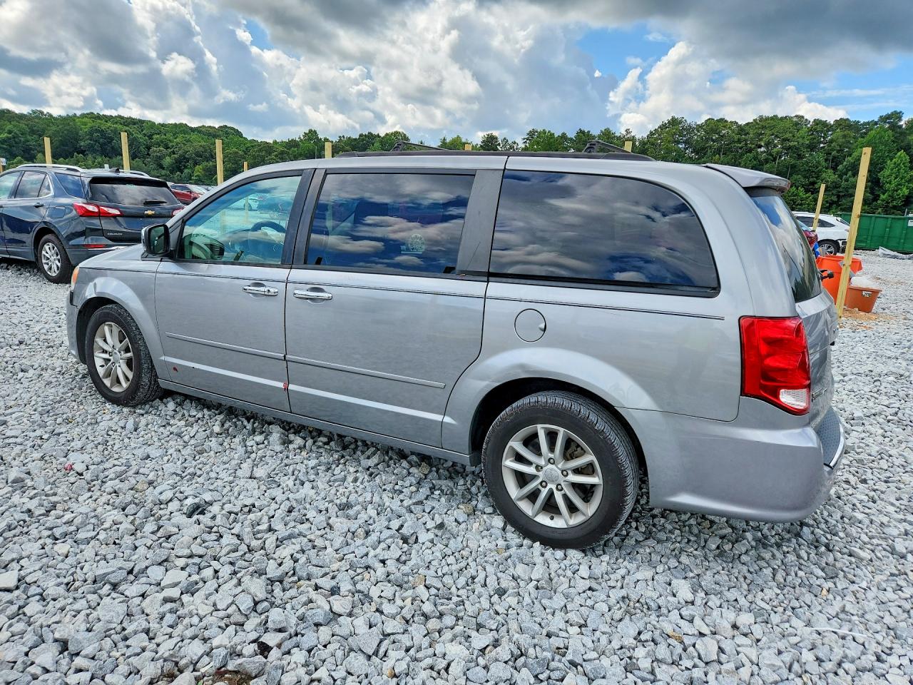 2016 DODGE GRAND CARAVAN SXT — снимка 2