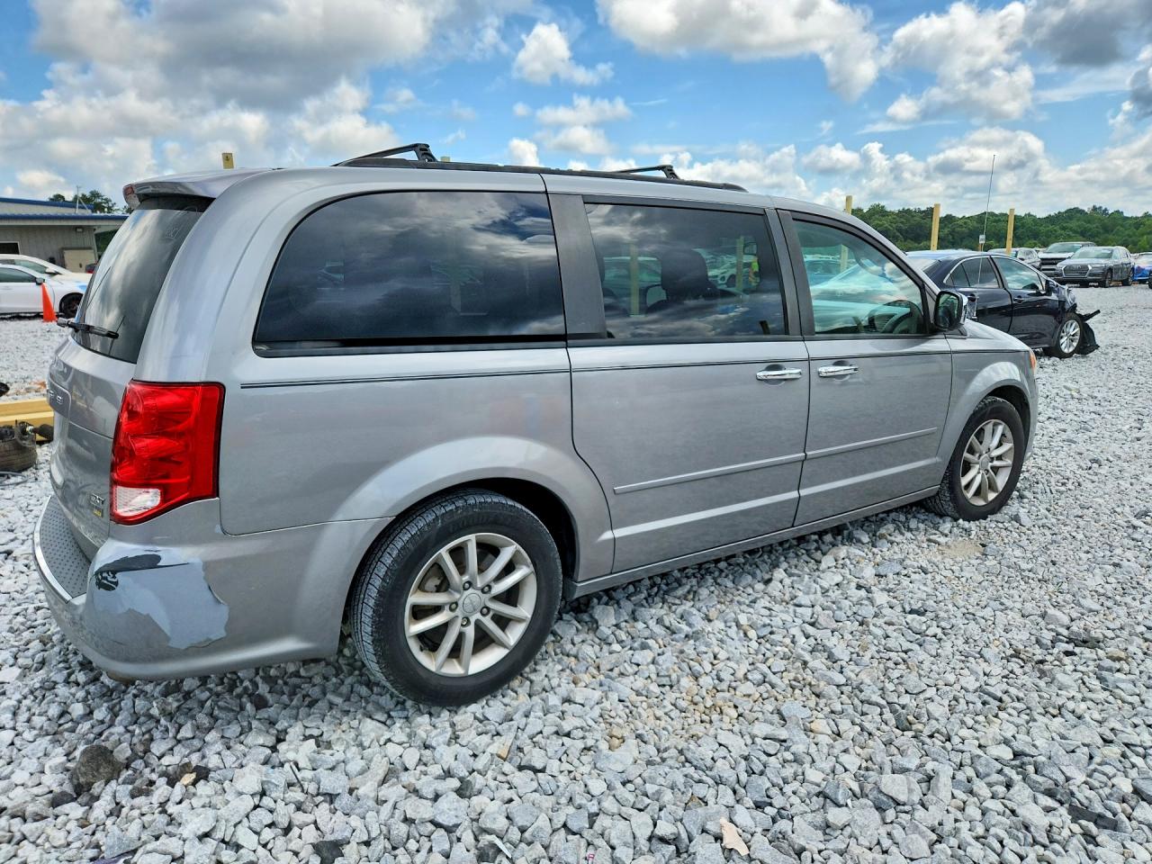 2016 DODGE GRAND CARAVAN SXT — снимка 3