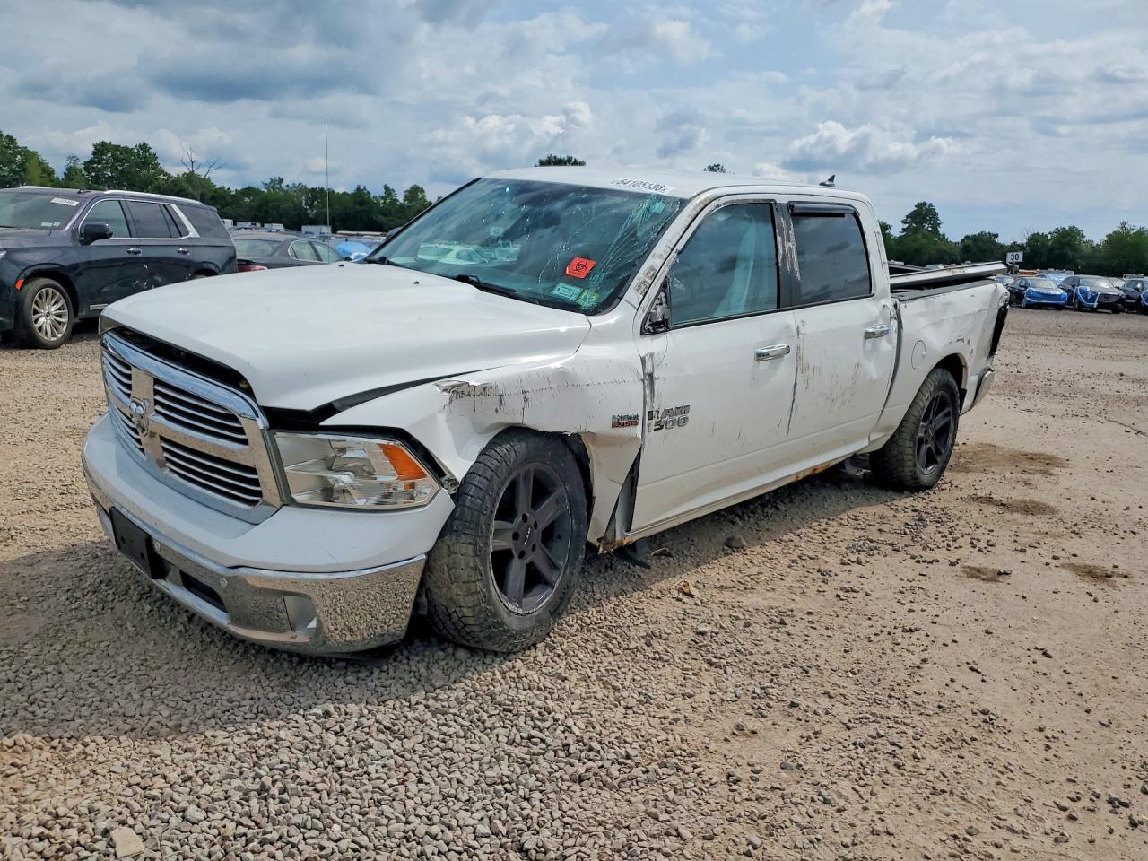 2017 RAM 1500 SLT