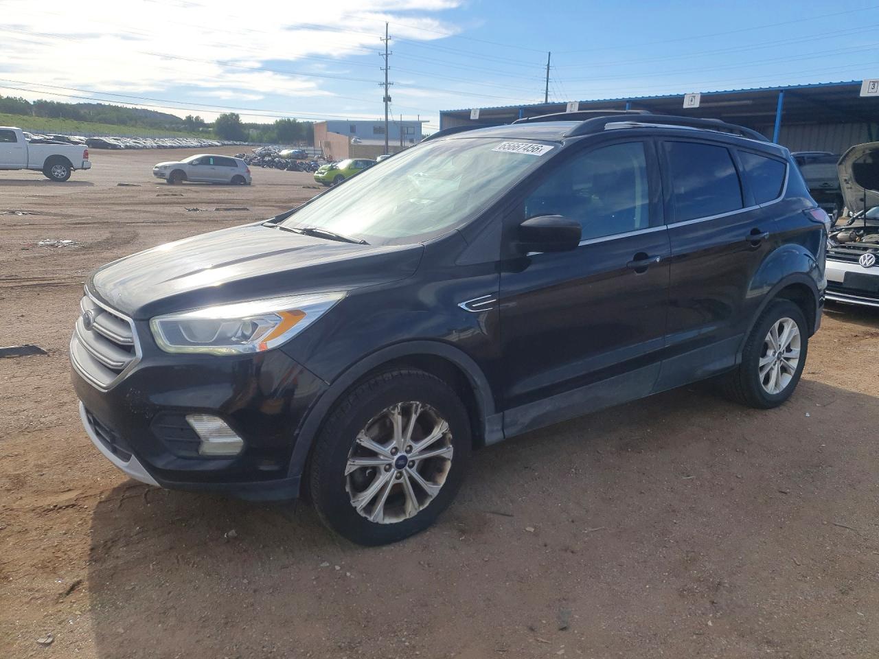 2017 FORD ESCAPE SE