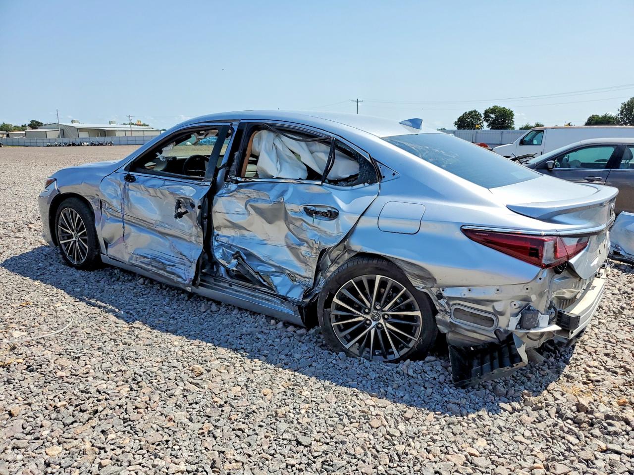 2023 LEXUS ES 300H BASE — снимка 2