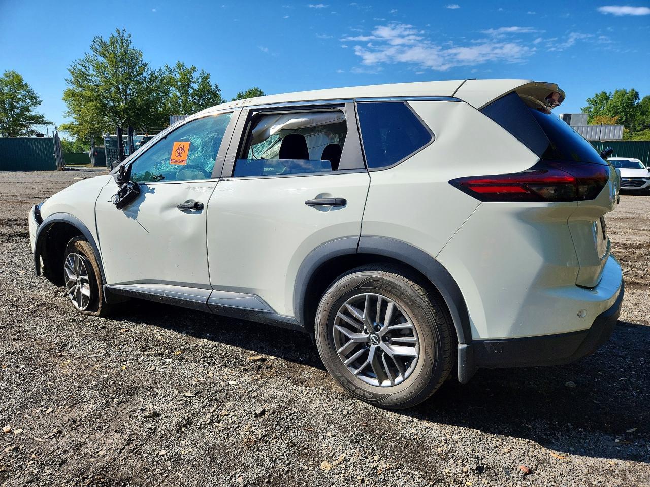 2024 NISSAN ROGUE S — снимка 2