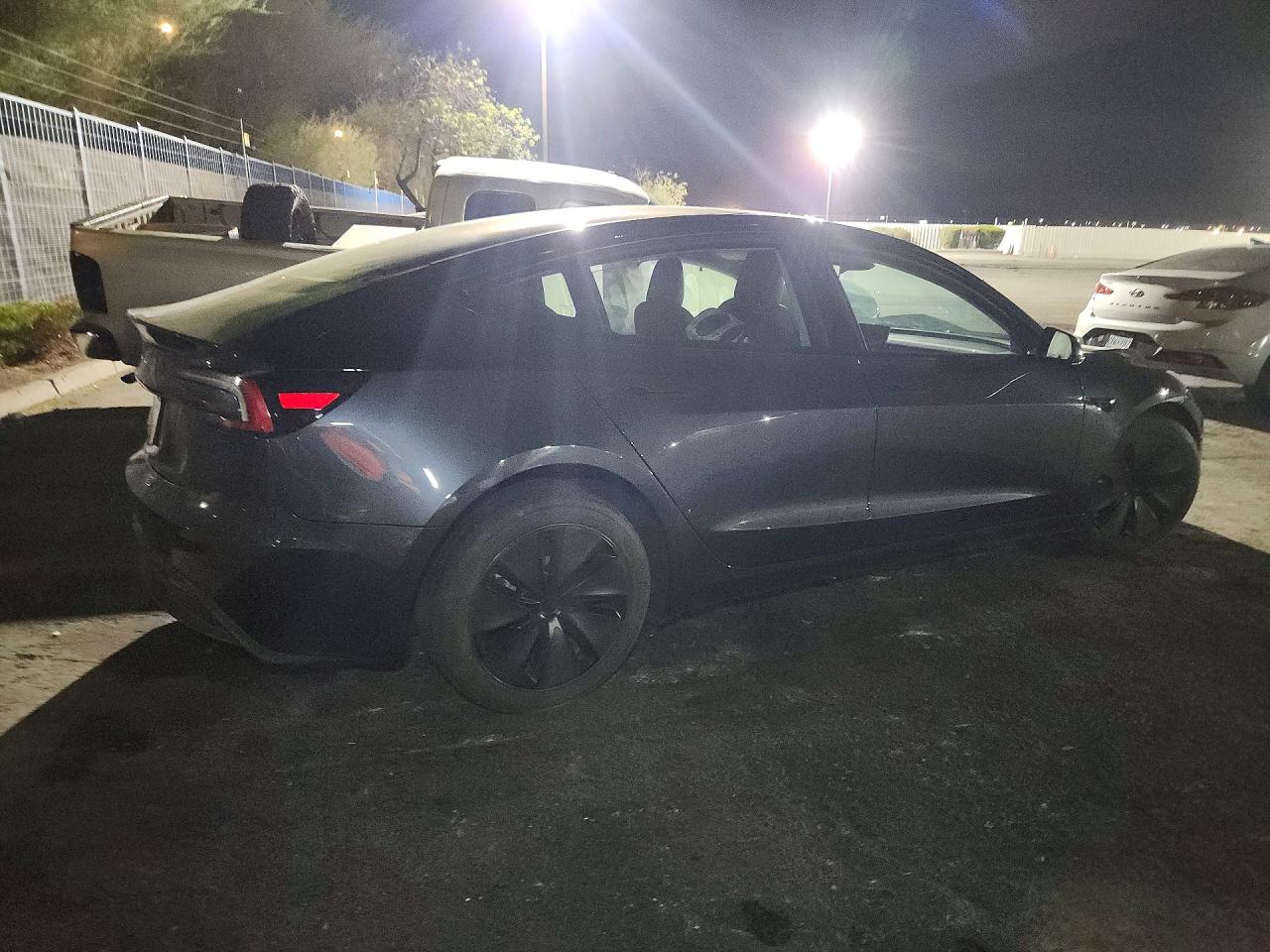 2024 TESLA MODEL 3 — снимка 3