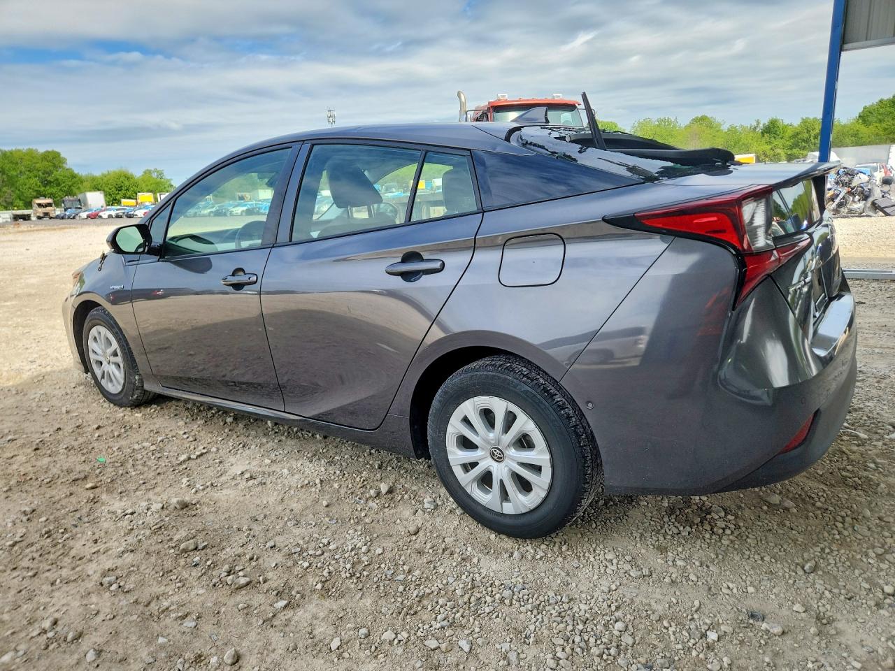 2019 TOYOTA PRIUS LE — снимка 2