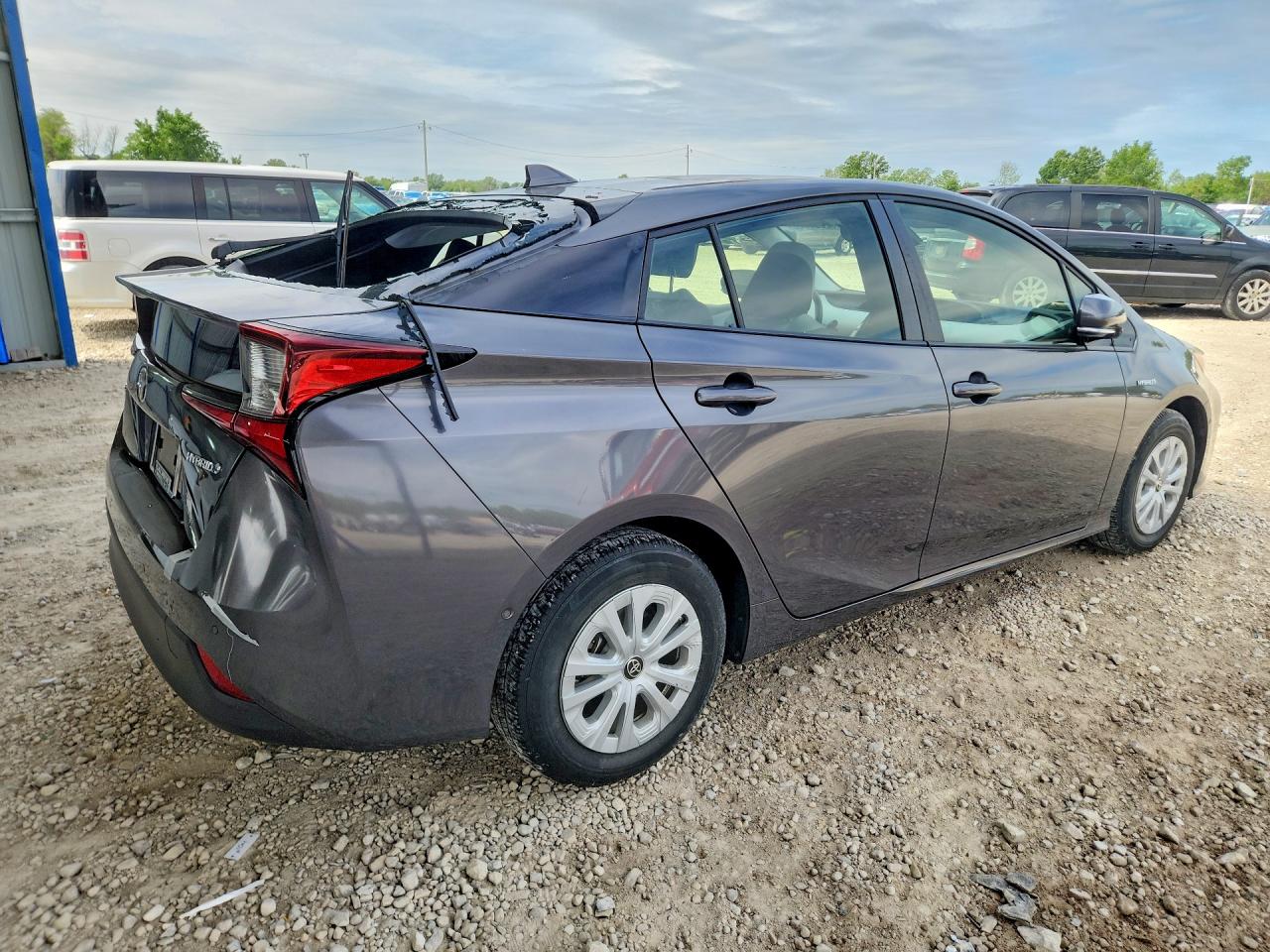 2019 TOYOTA PRIUS LE — снимка 3