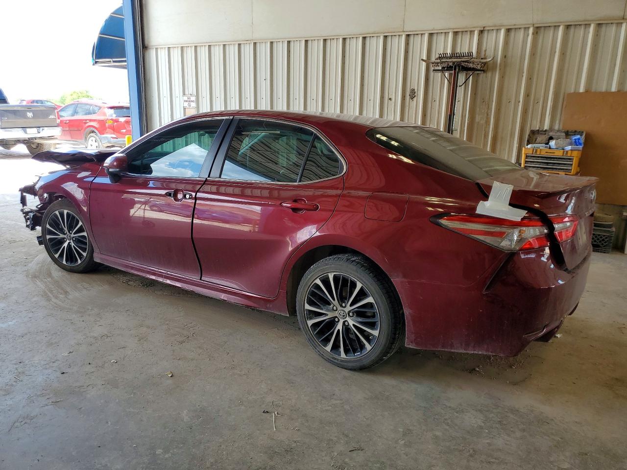 2018 TOYOTA CAMRY — снимка 2