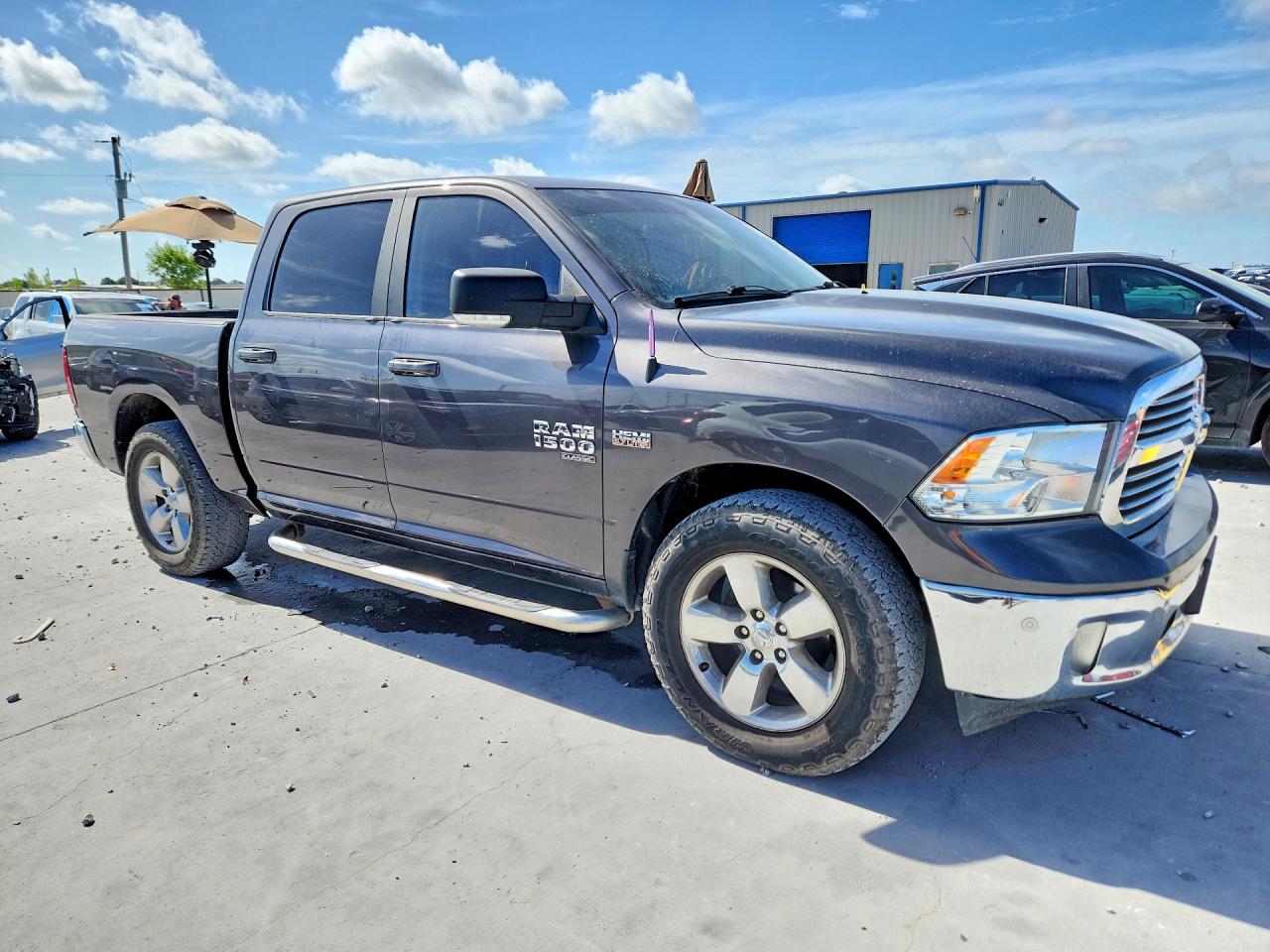 2019 RAM 1500 CLASSIC SLT — снимка 4