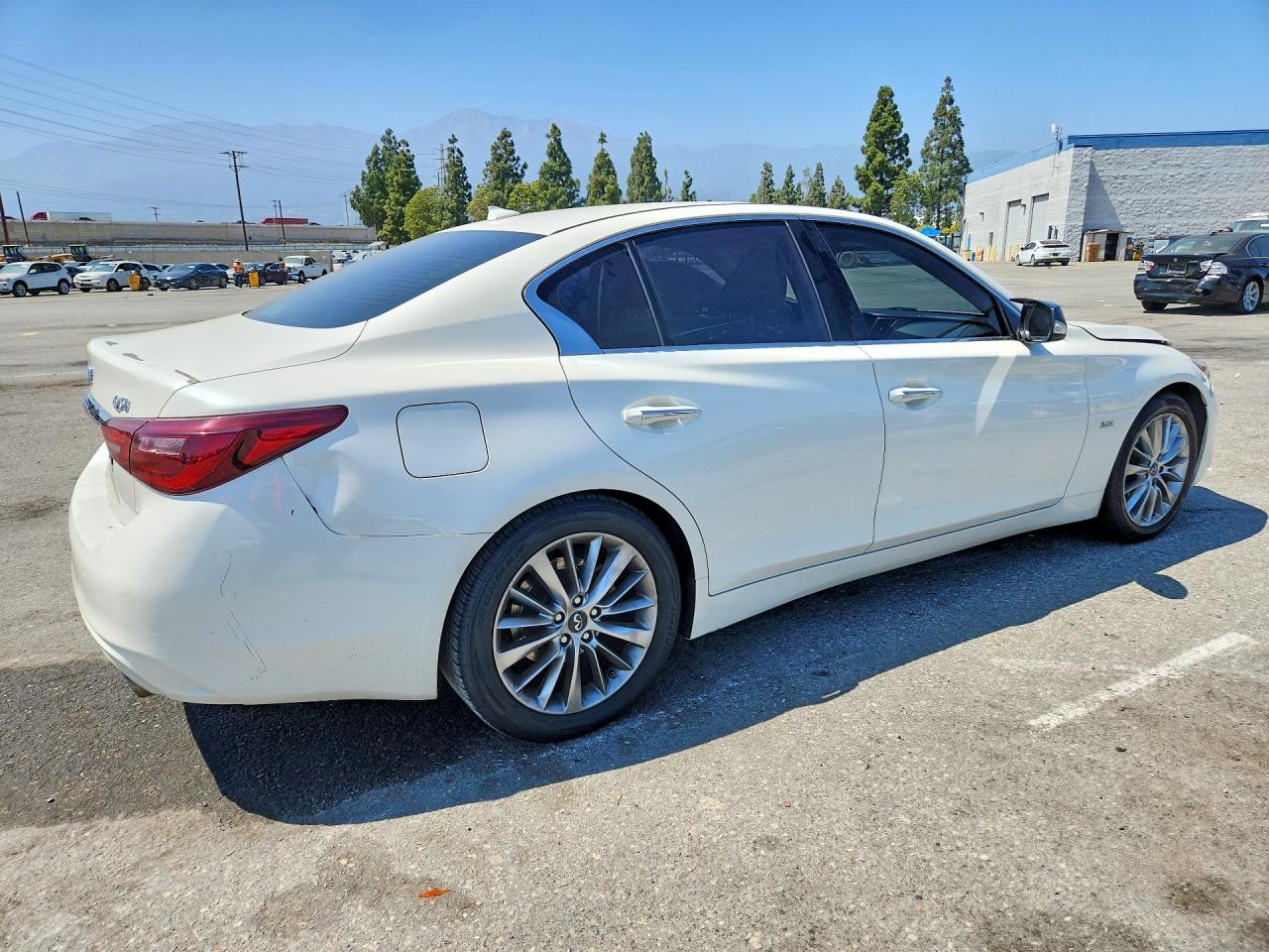 2019 INFINITI Q50 3.0T LUXE — снимка 3