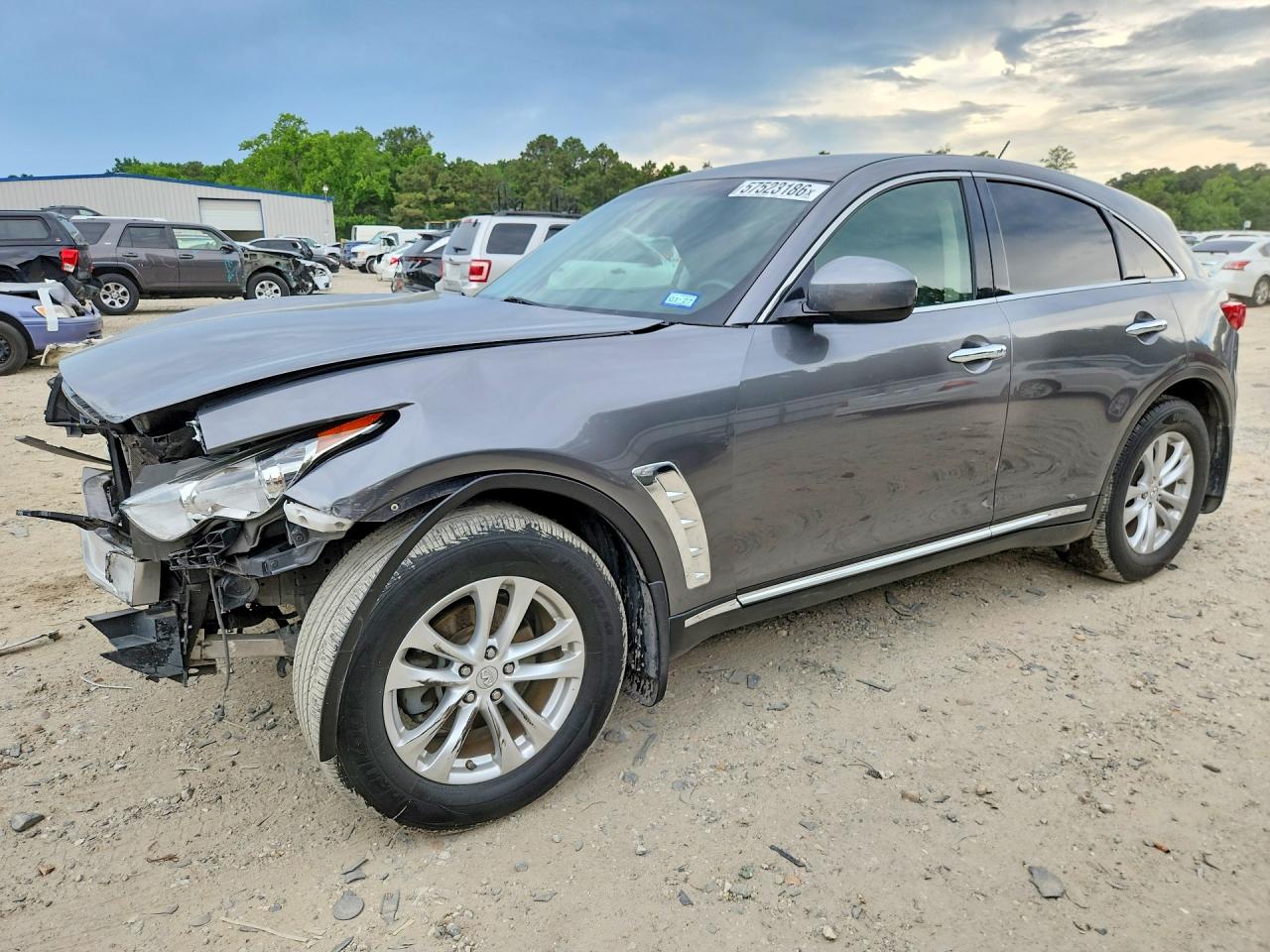 2014 INFINITI QX70 BASE