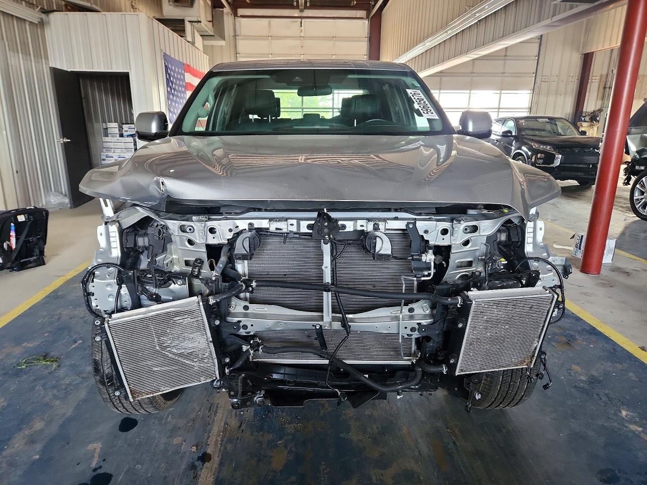 2024 TOYOTA TUNDRA SR5 — снимка 5