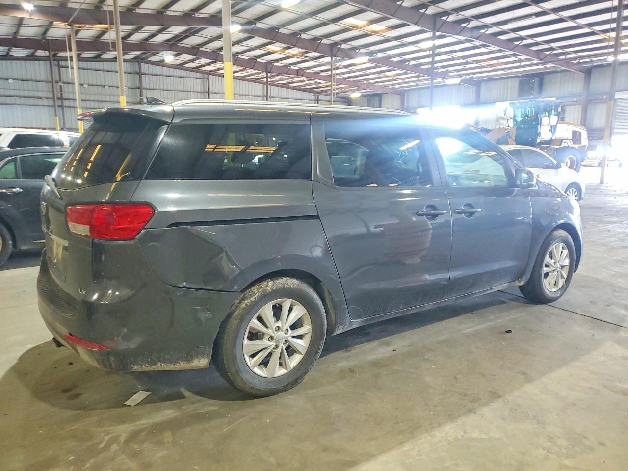 2017 KIA SEDONA LX — снимка 3