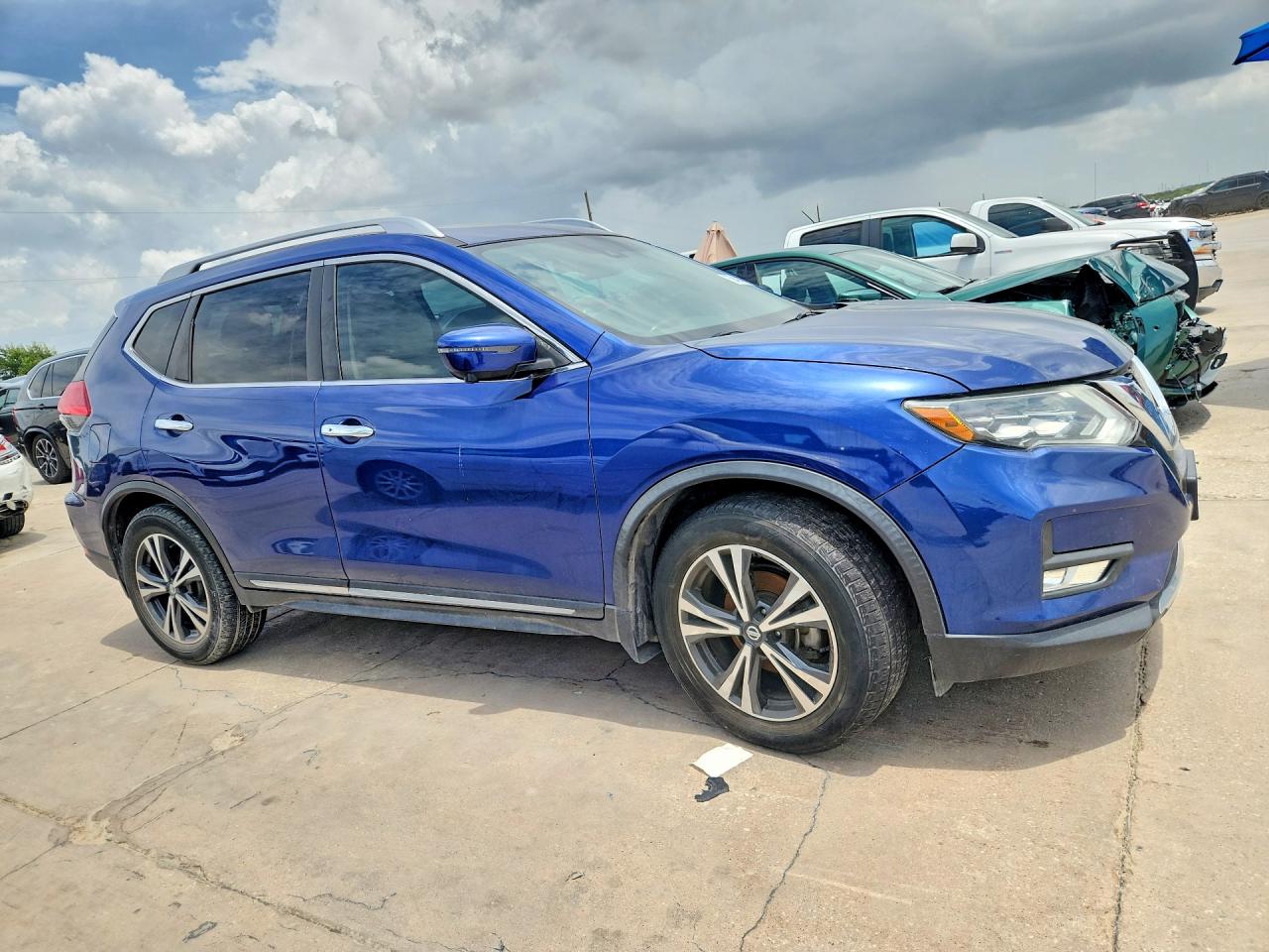 2017 NISSAN ROGUE SL — снимка 4