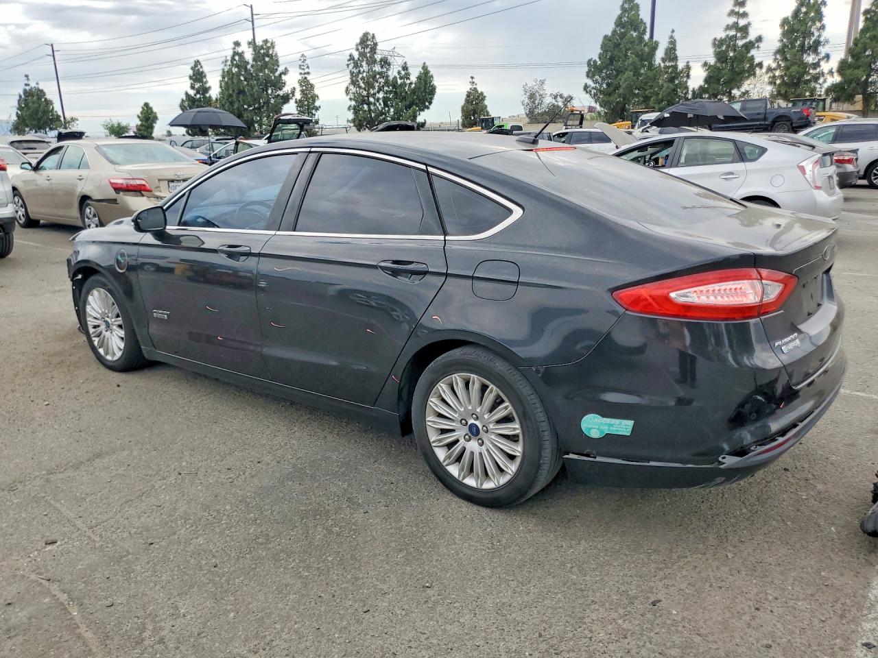 2015 FORD FUSION SE PHEV — снимка 2