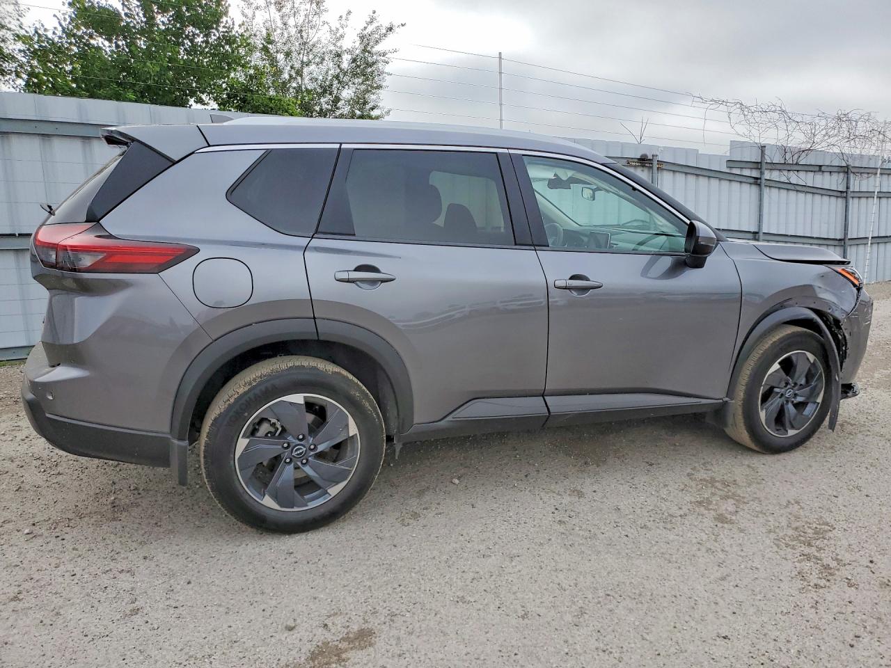 2026 NISSAN ROGUE SV — снимка 3
