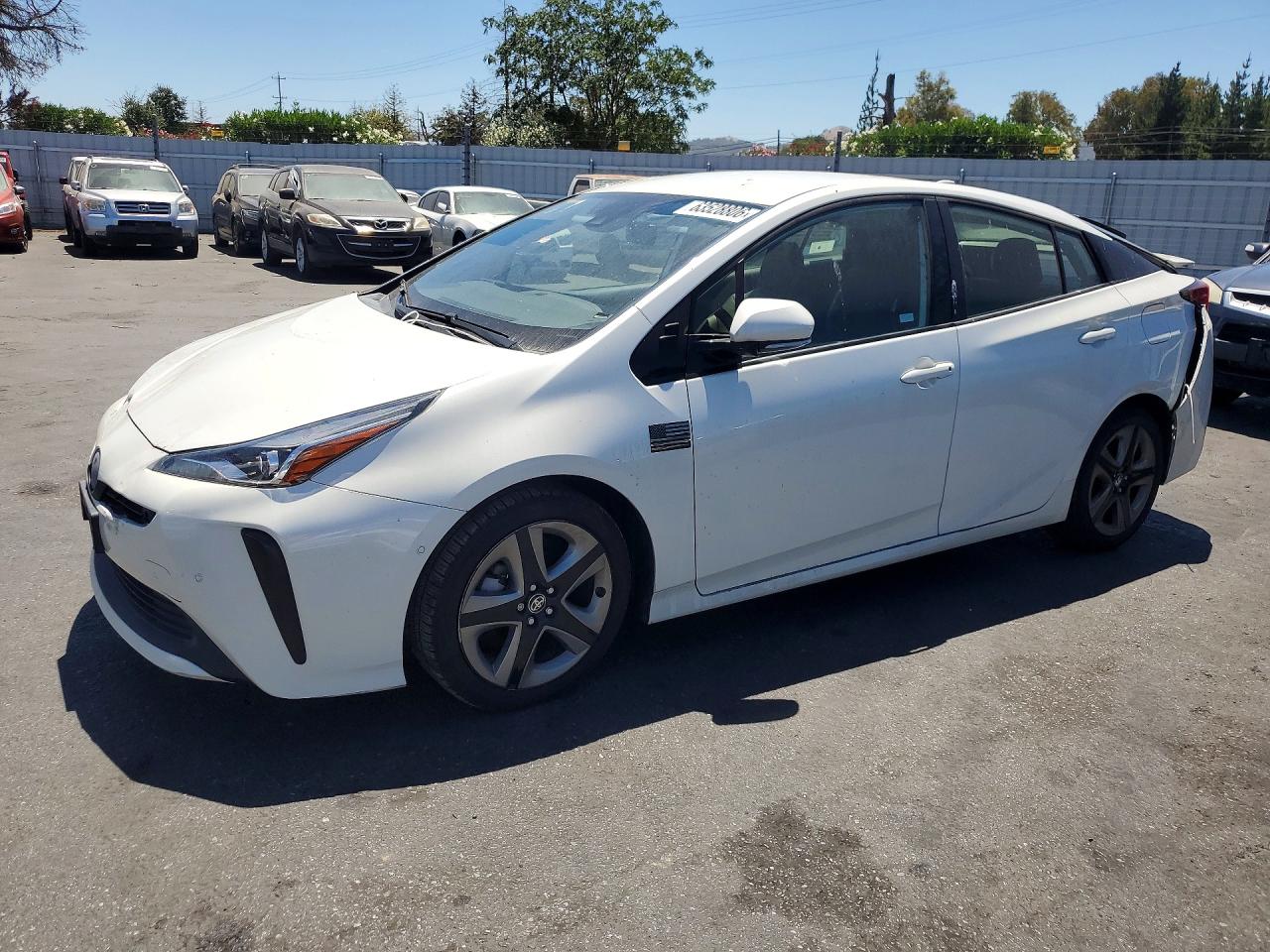2019 TOYOTA PRIUS XLE