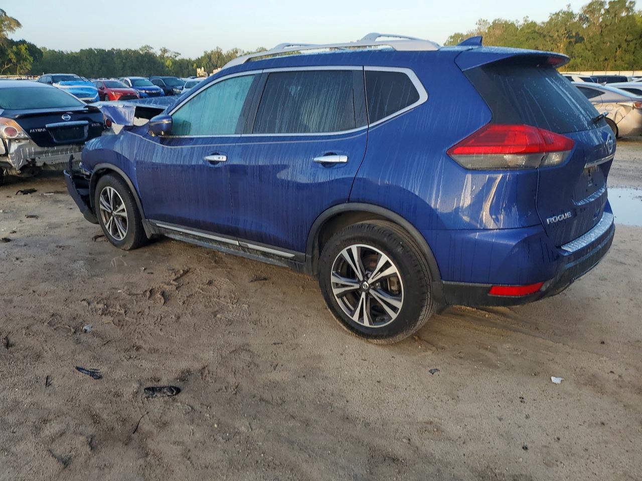 2017 NISSAN ROGUE SL — снимка 2