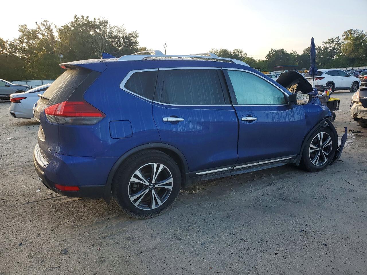 2017 NISSAN ROGUE SL — снимка 3