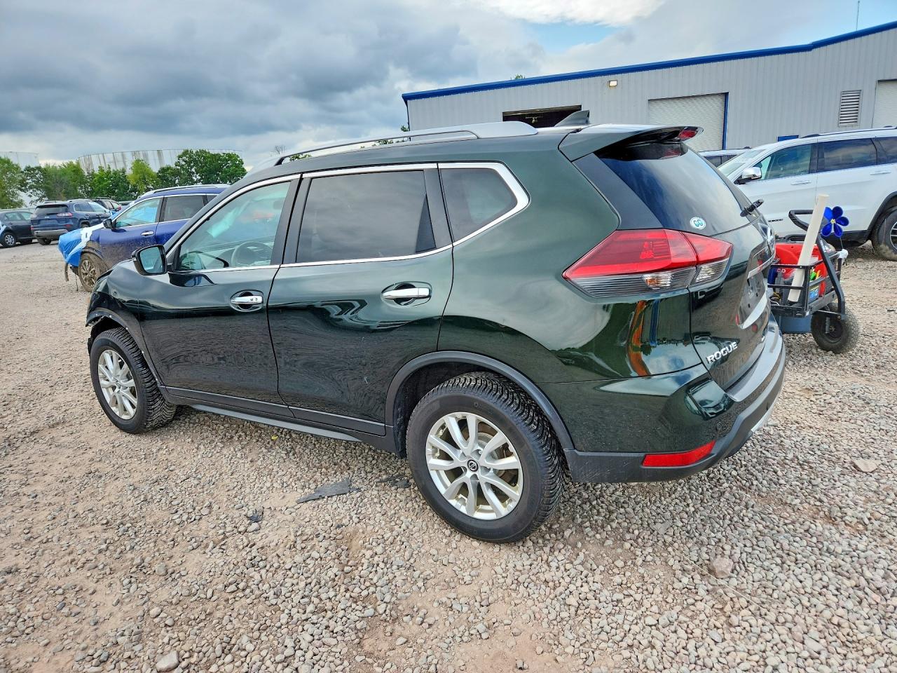 2020 NISSAN ROGUE SV — снимка 2