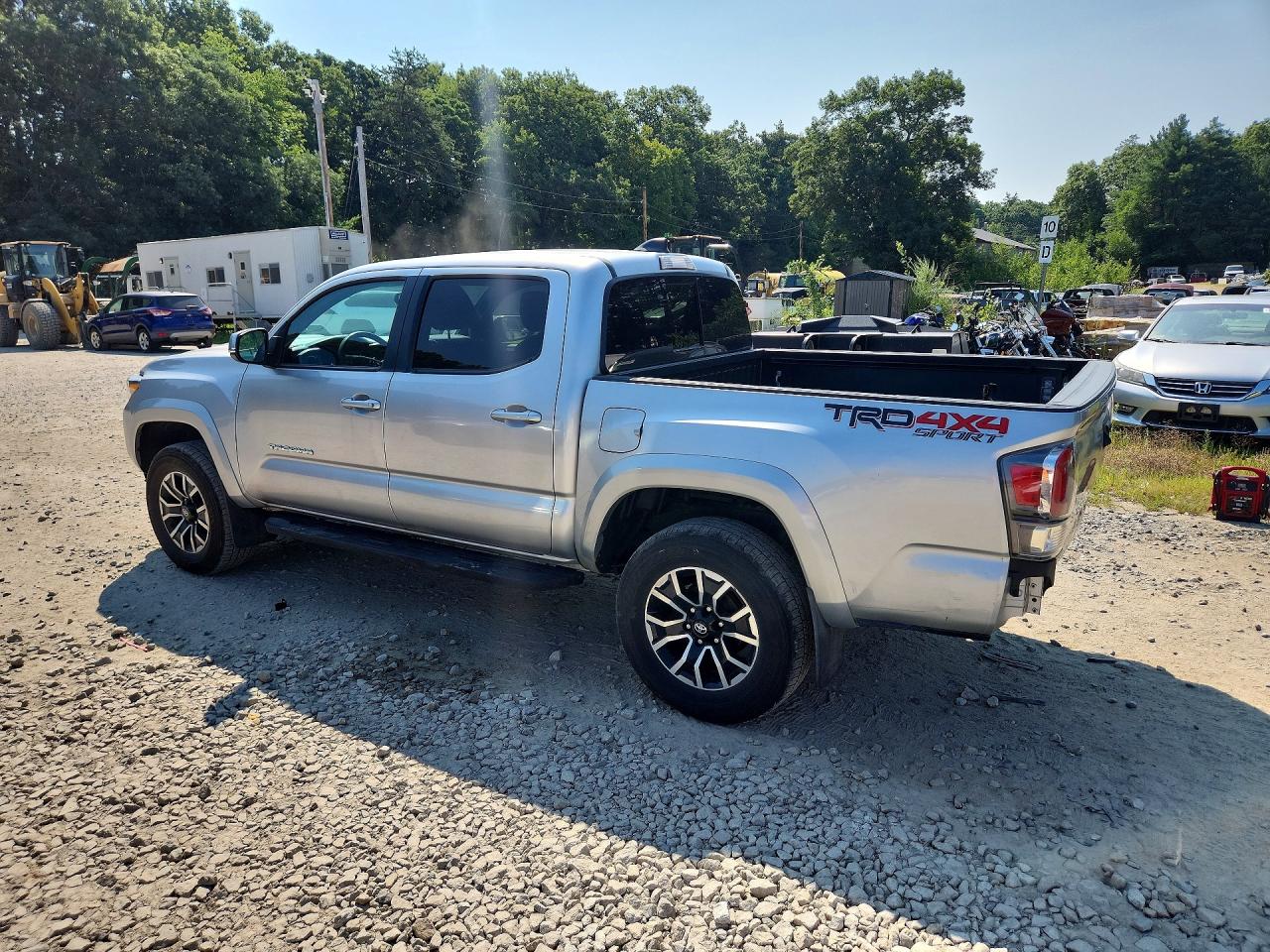 2023 TOYOTA TACOMA TRD SPORT — снимка 2