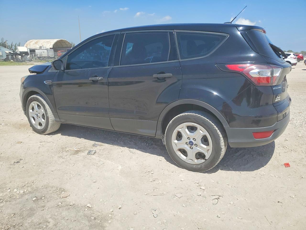 2017 FORD ESCAPE S — снимка 2