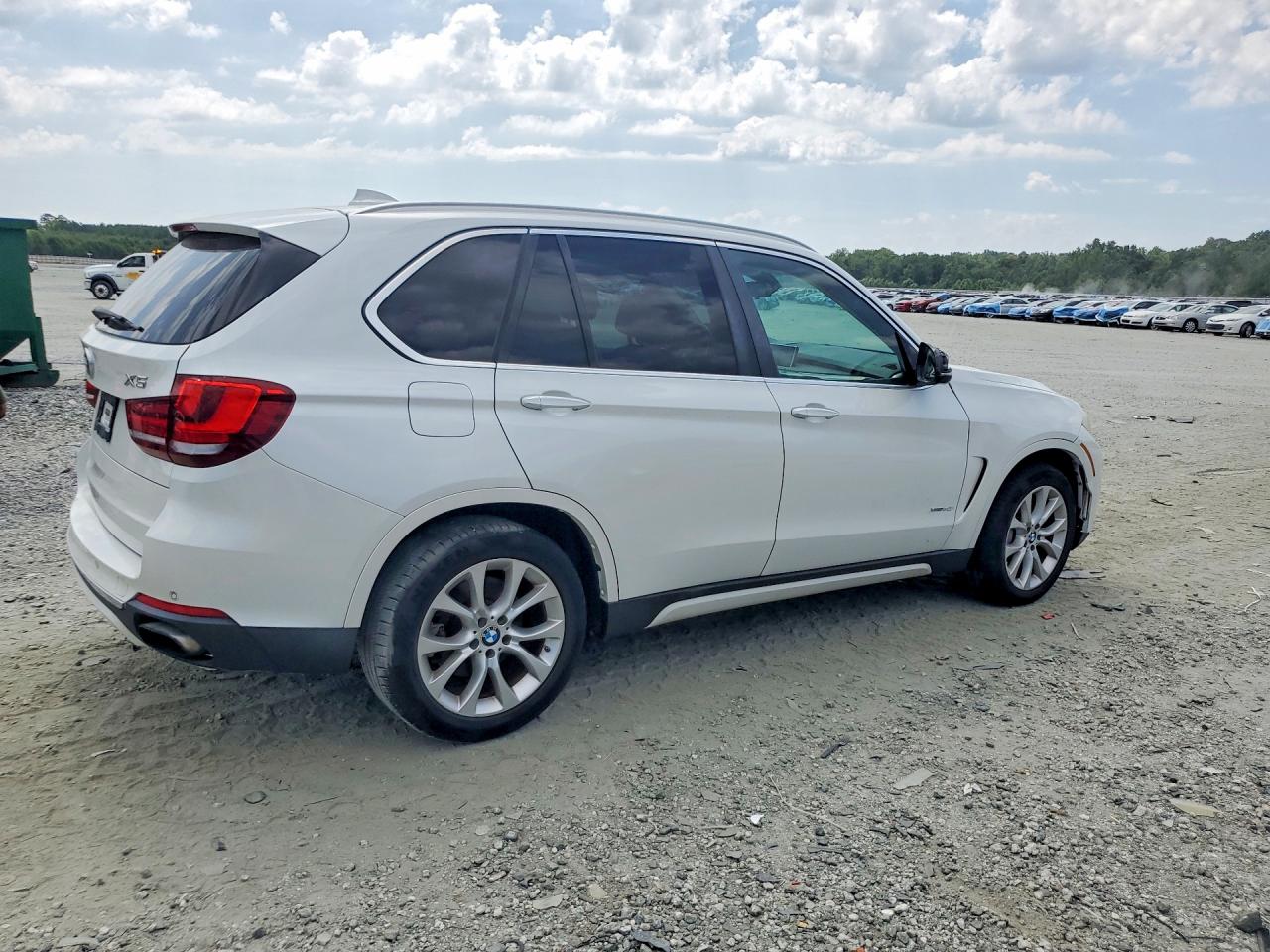 2015 BMW X5 XDRIVE50I — снимка 3