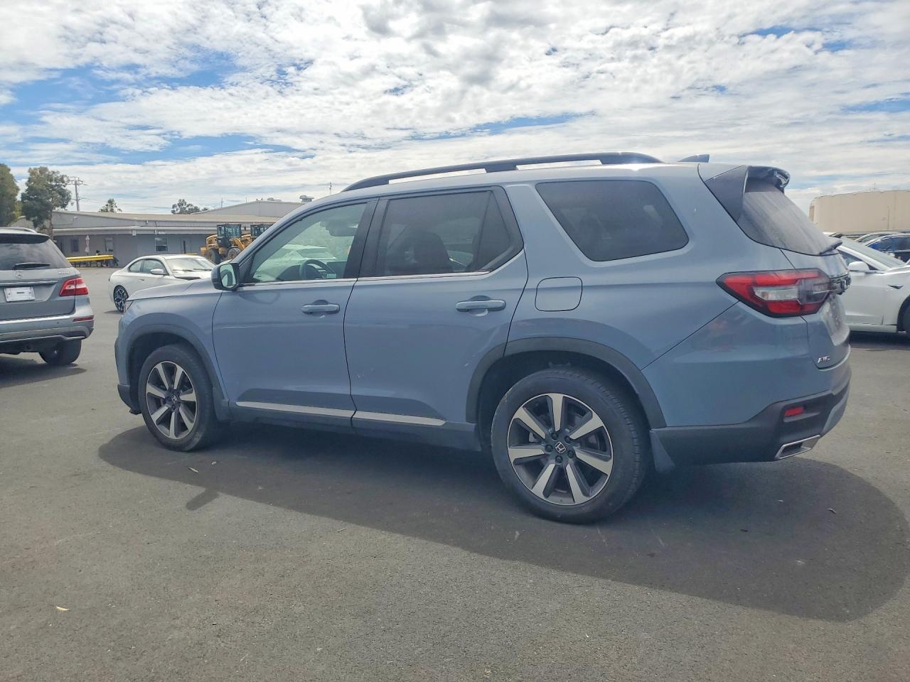 2023 HONDA PILOT TOURING — снимка 2