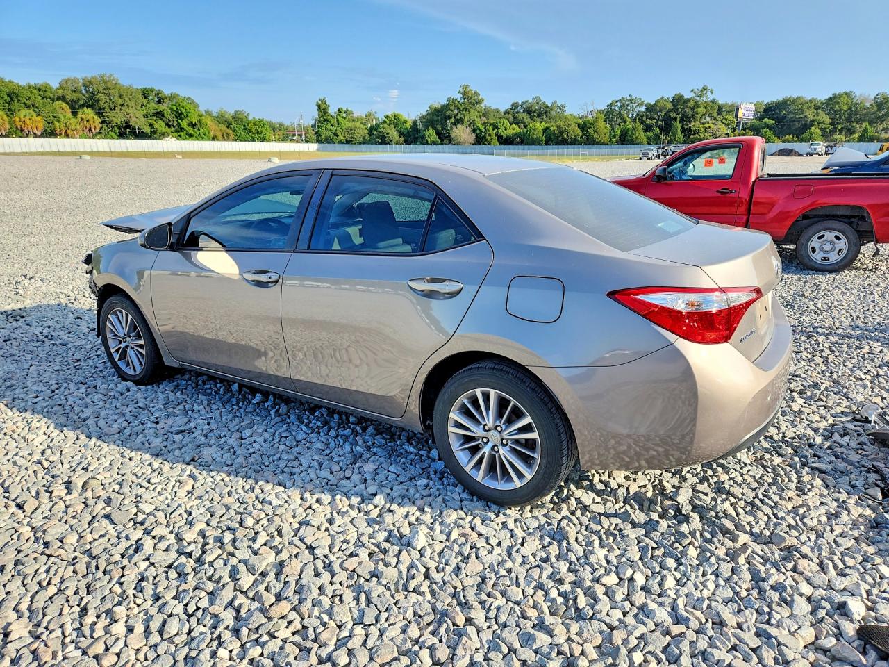 2015 TOYOTA COROLLA LE PLUS — снимка 2