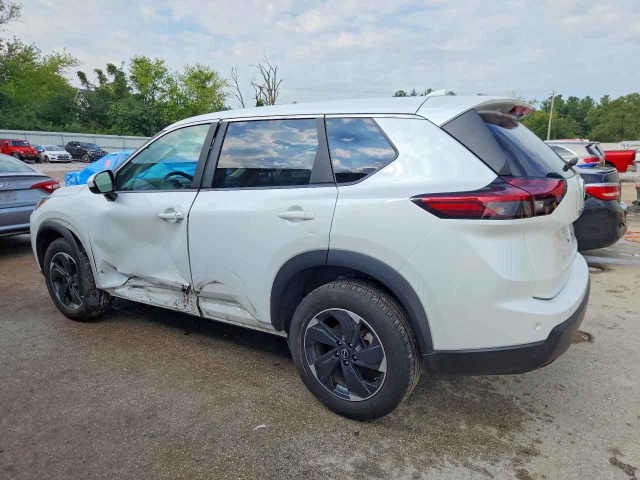 2025 NISSAN ROGUE SV — снимка 2