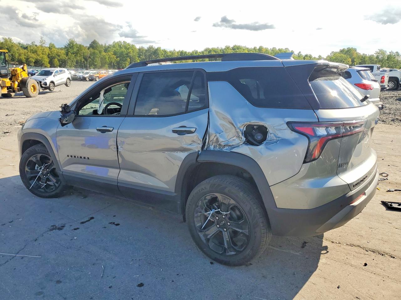 2025 CHEVROLET EQUINOX LT — снимка 2