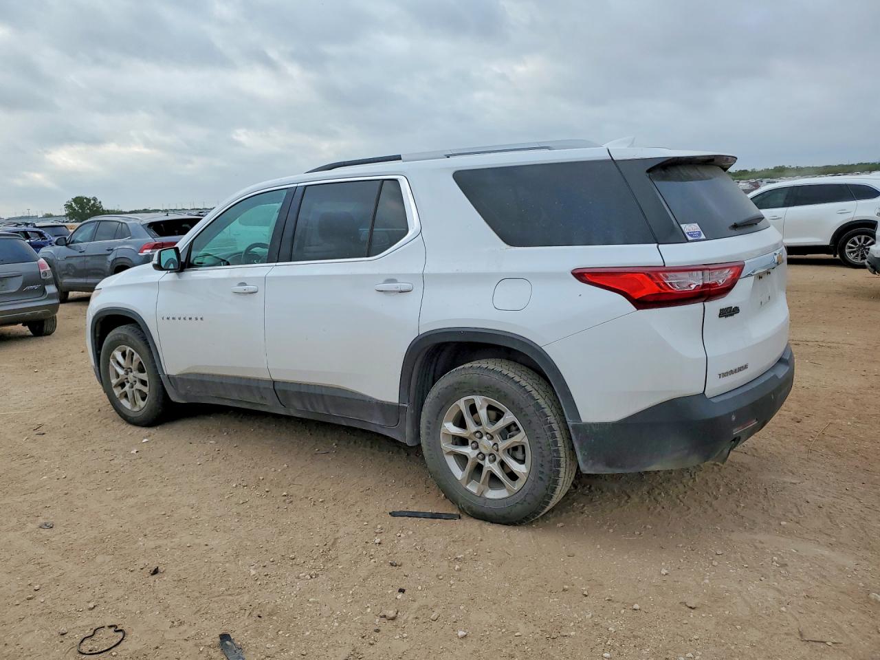 2018 CHEVROLET TRAVERSE LT — снимка 2