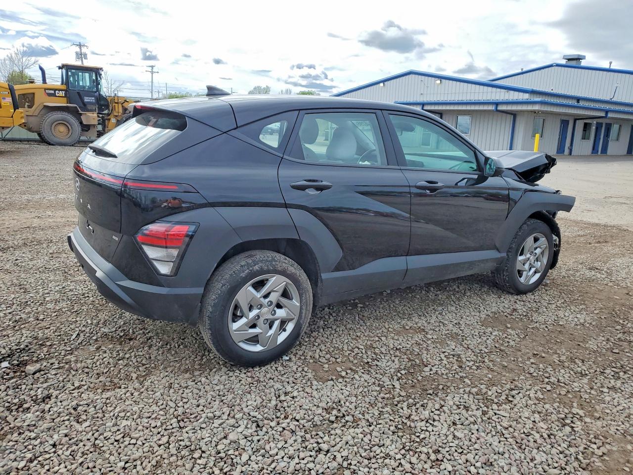 2025 HYUNDAI KONA SE — снимка 3