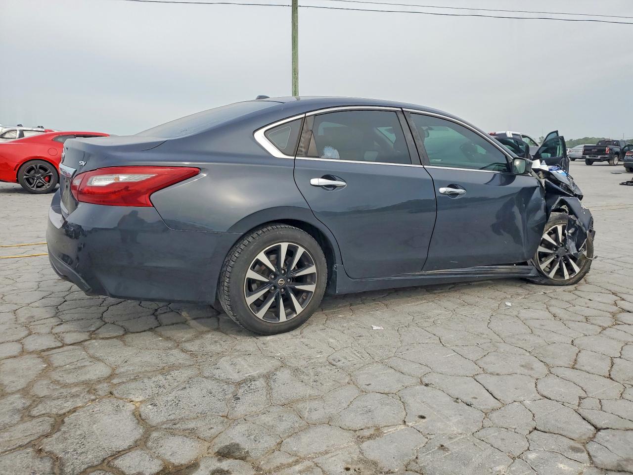 2018 NISSAN ALTIMA 2.5 SV — снимка 3
