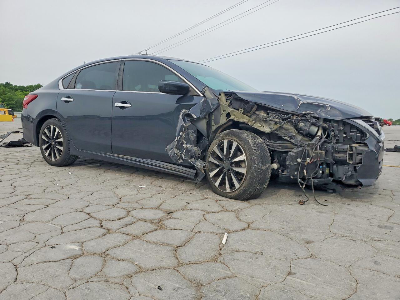 2018 NISSAN ALTIMA 2.5 SV — снимка 4