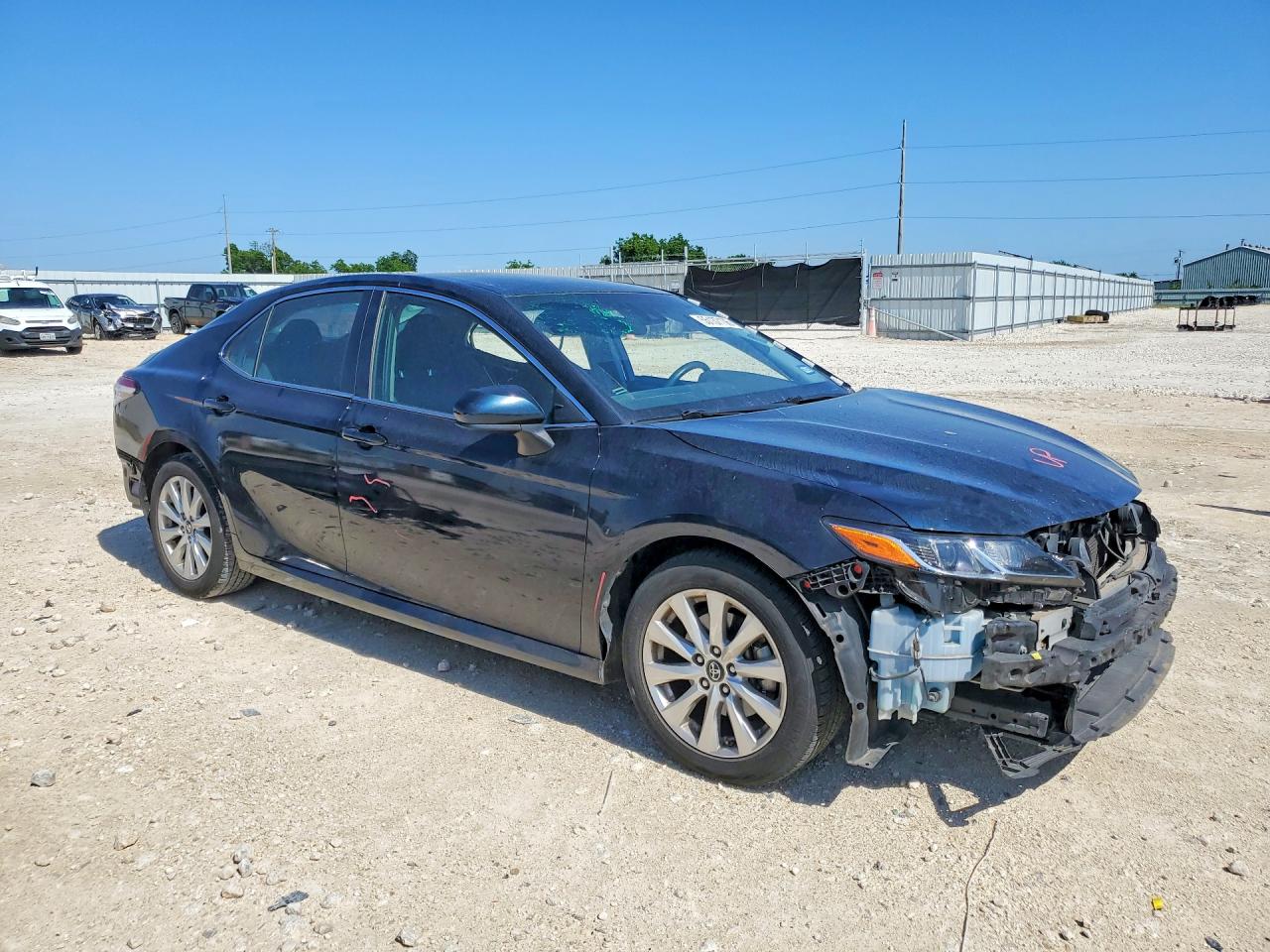 2018 TOYOTA CAMRY LE — снимка 4