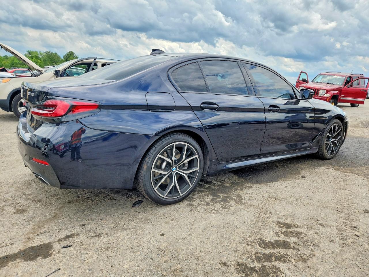 2021 BMW 530 XI — снимка 3