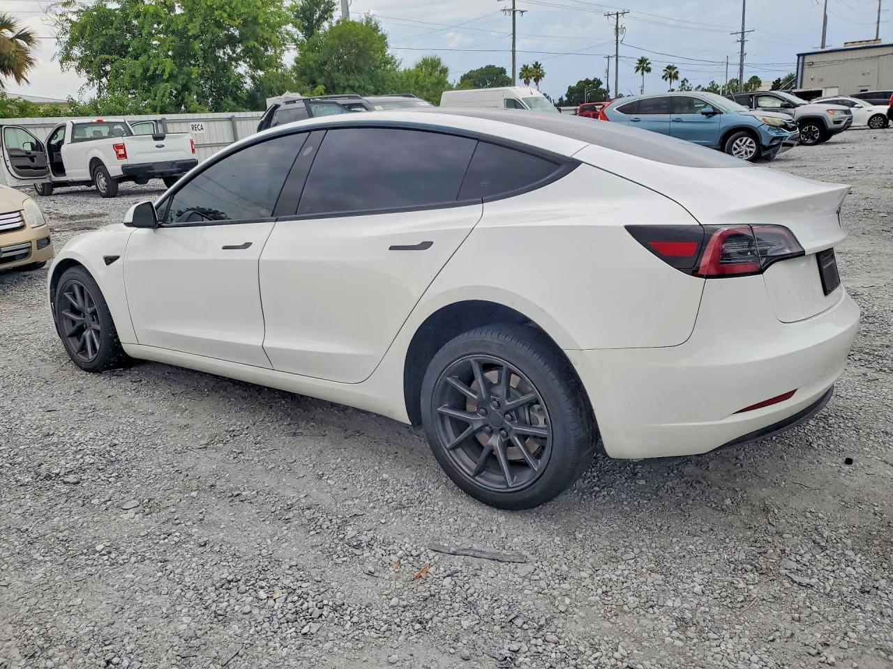 2023 TESLA MODEL 3 — снимка 2