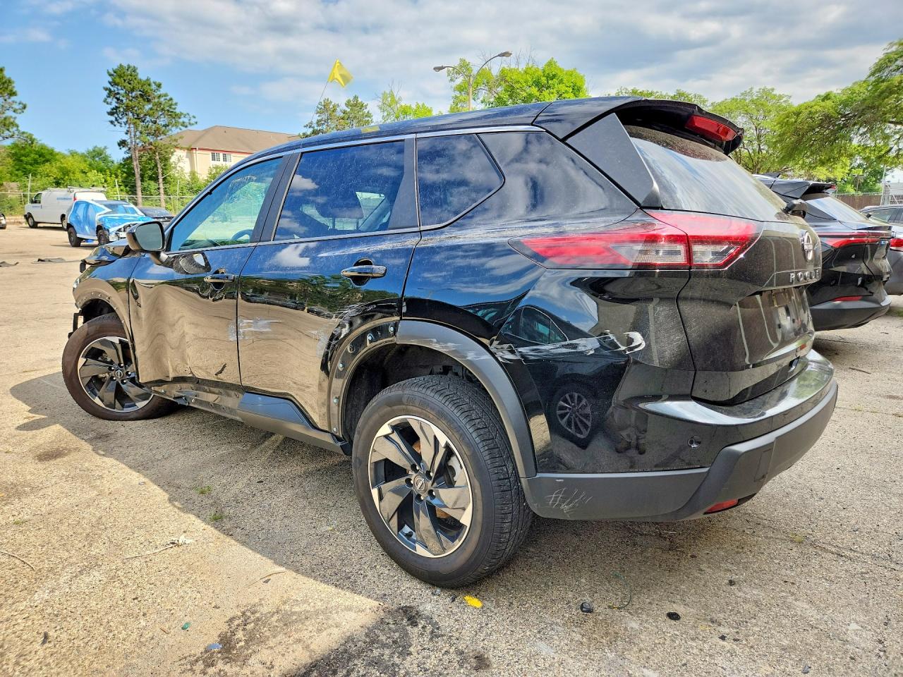 2025 NISSAN ROGUE SV — снимка 2