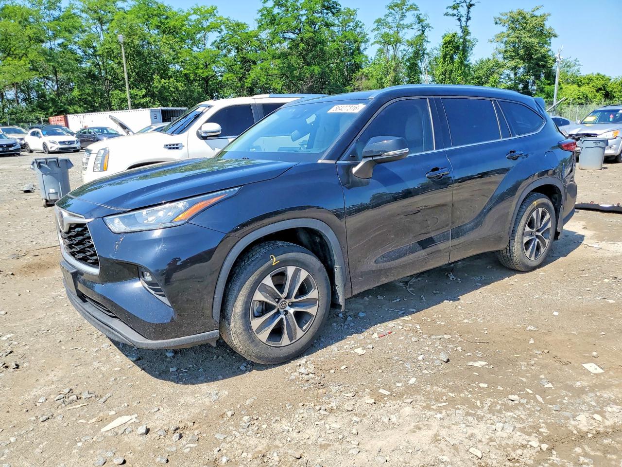 2020 TOYOTA HIGHLANDER XLE