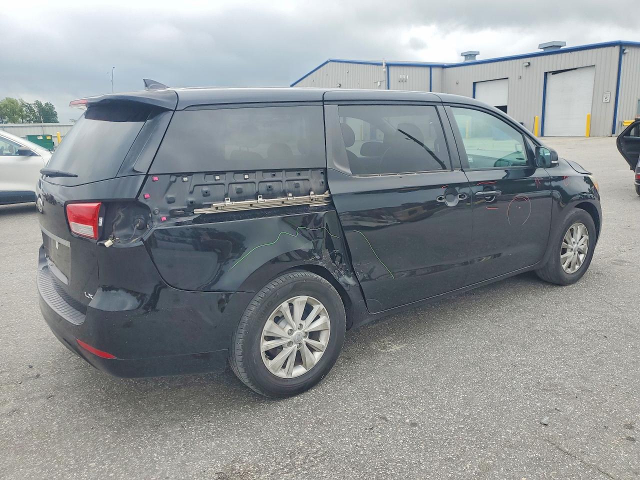 2017 KIA SEDONA LX — снимка 3