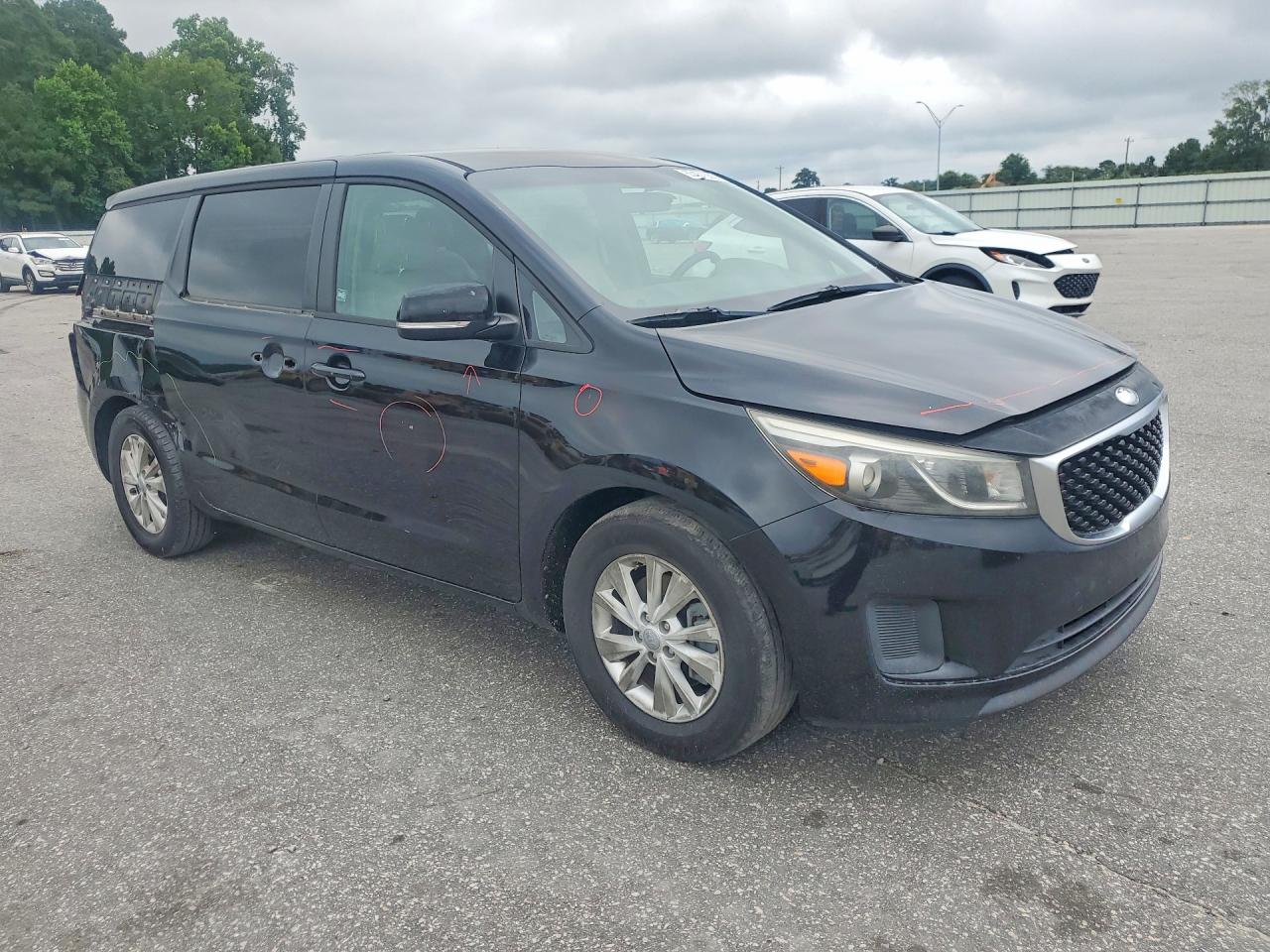 2017 KIA SEDONA LX — снимка 4