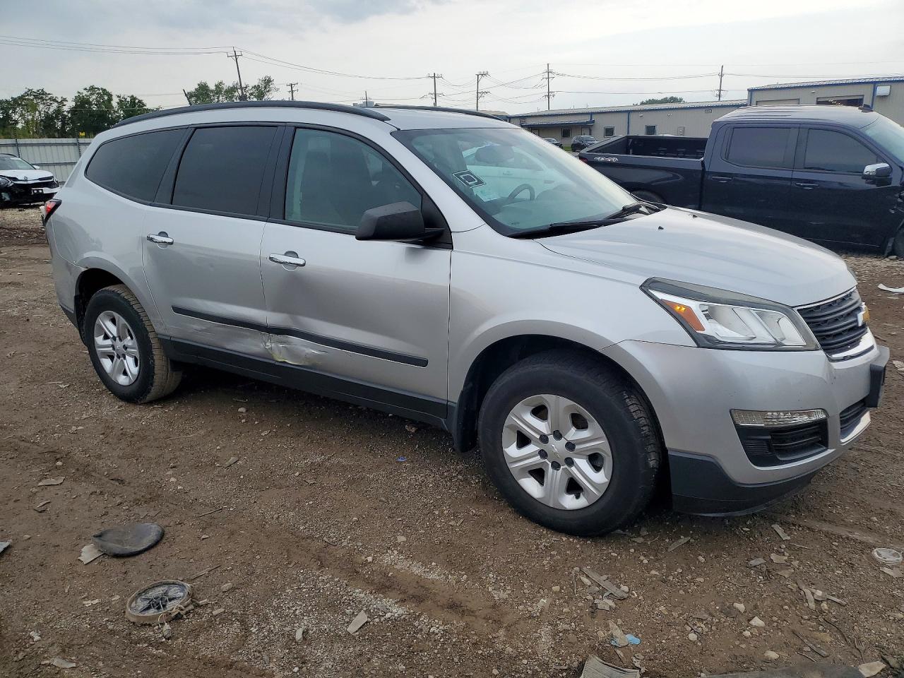 2015 CHEVROLET TRAVERSE LS — снимка 4