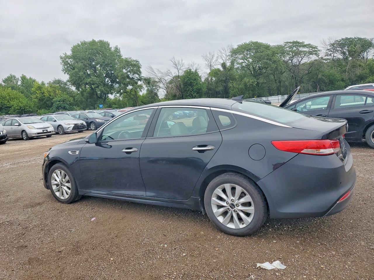 2017 KIA OPTIMA EX — снимка 2