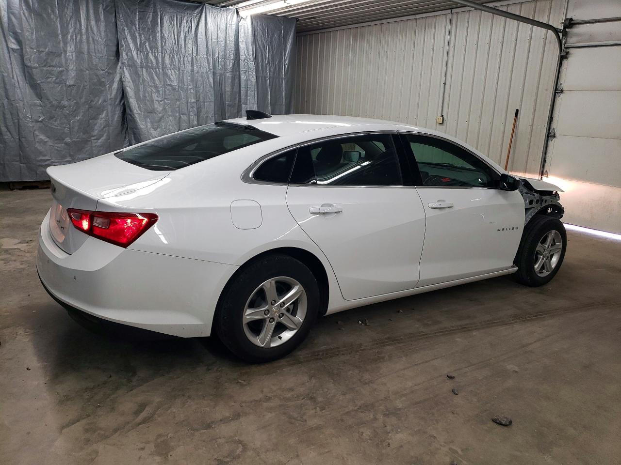 2024 CHEVROLET MALIBU LS — снимка 3