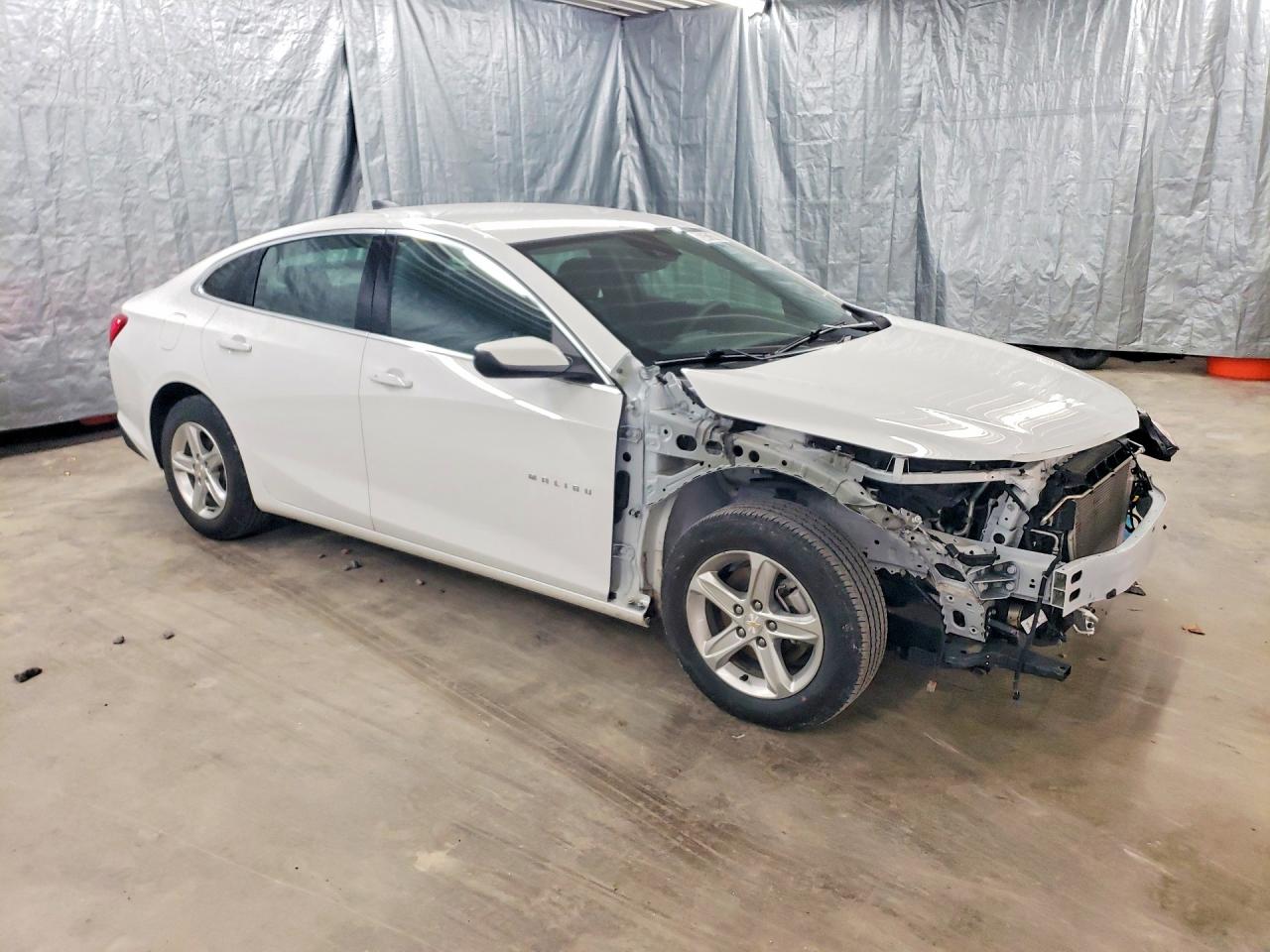 2024 CHEVROLET MALIBU LS — снимка 4